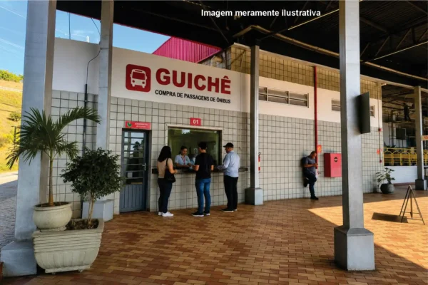Imagem ilustrativa da Rodoviária de João Monlevade mostrando os guichês de venda de passagens, área coberta de embarque e desembarque e passageiros sendo atendidos na nova estrutura instalada na Rede Graal.